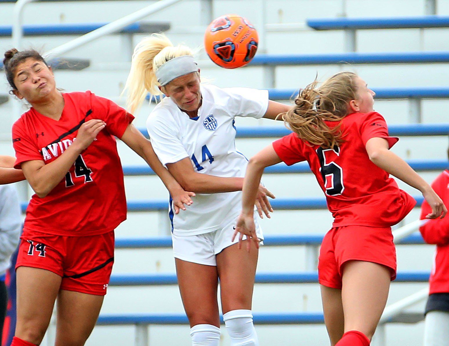 St. Louis University 2, Davidson College 1